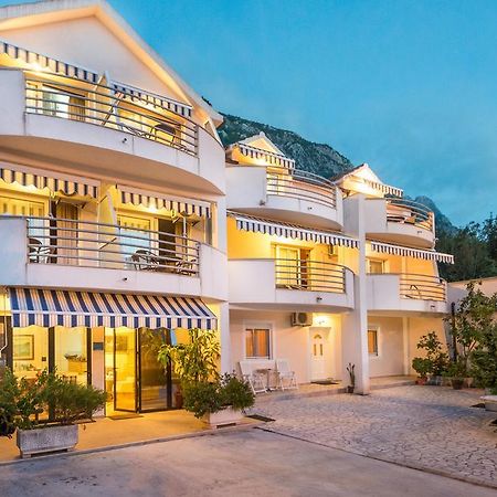 Apartments Ivardic Kotor Exteriér fotografie