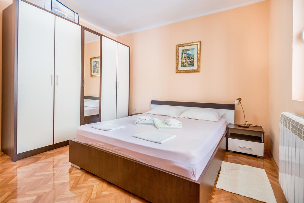 Apartments Ivardic Kotor Pokoj fotografie