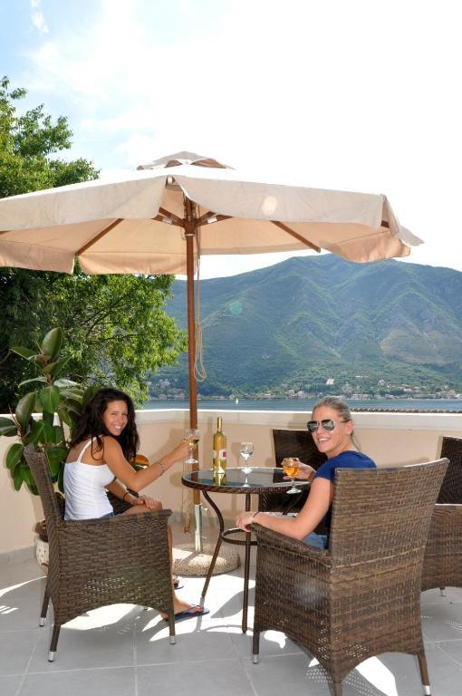 Apartments Ivardic Kotor Pokoj fotografie