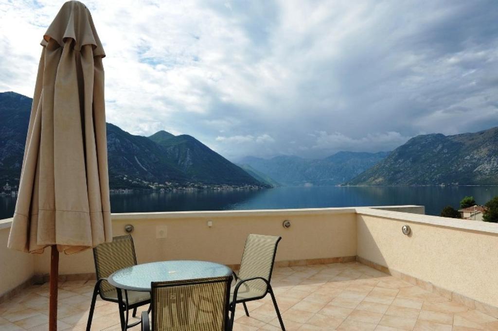 Apartments Ivardic Kotor Pokoj fotografie